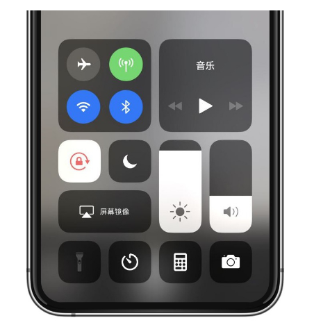 靖西苹果14维修店分享iPhone 14手电筒按键灰了怎么办 