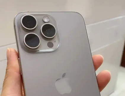靖西iPhone15序列号查询分享如何查找苹果15手机序列号的位置 